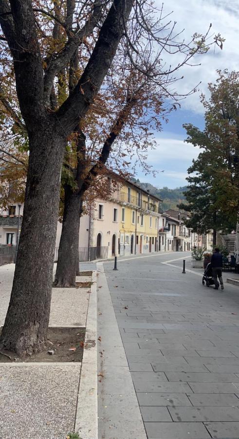B&B Lorenzo Il Magnifico Celano Kültér fotó