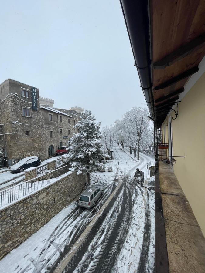 B&B Lorenzo Il Magnifico Celano Kültér fotó